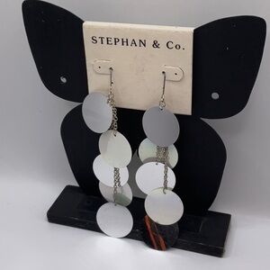 NWT Stephan & co Silver Cascading Disc Earrings